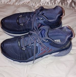 Women's running shoes